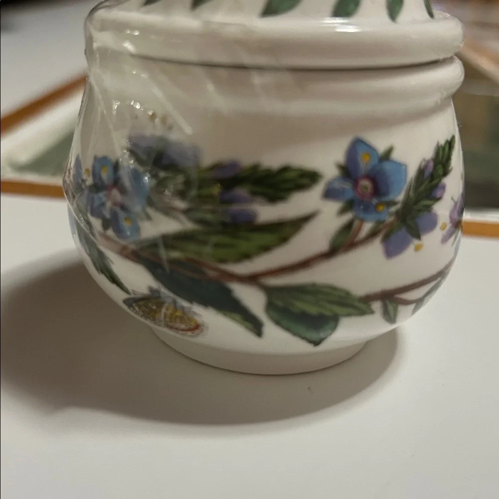 Portmerion Charming miniature honey/jelly/sugar bowl w butterfly, dragonfly - Picture 3 of 3
